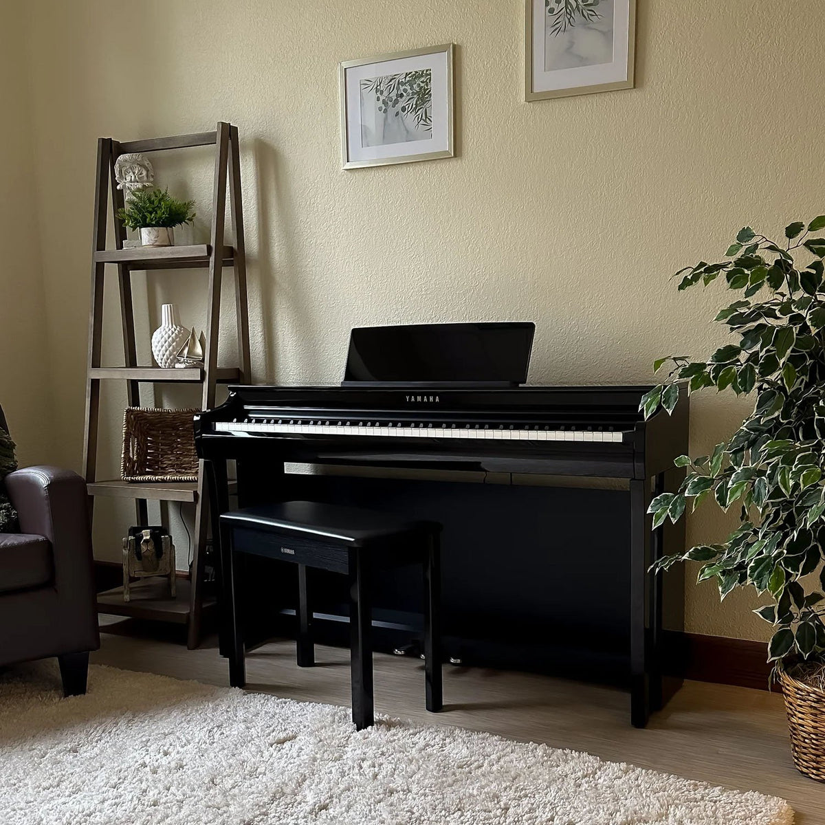 Yamaha CLP-825 Clavinova – Piano numérique meuble haut de gamme