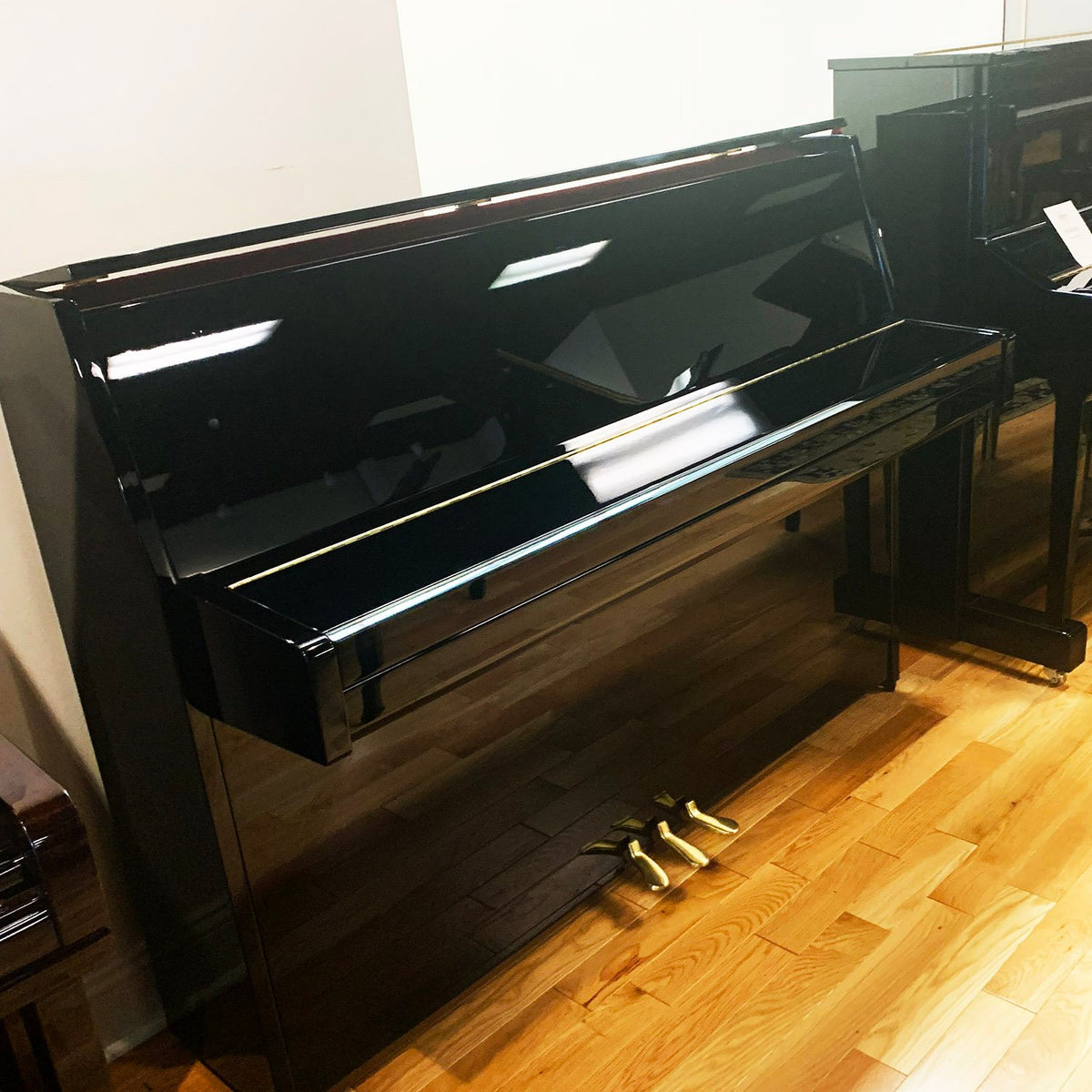 Yamaha B10 Silent – Piano droit acoustique avec système silencieux