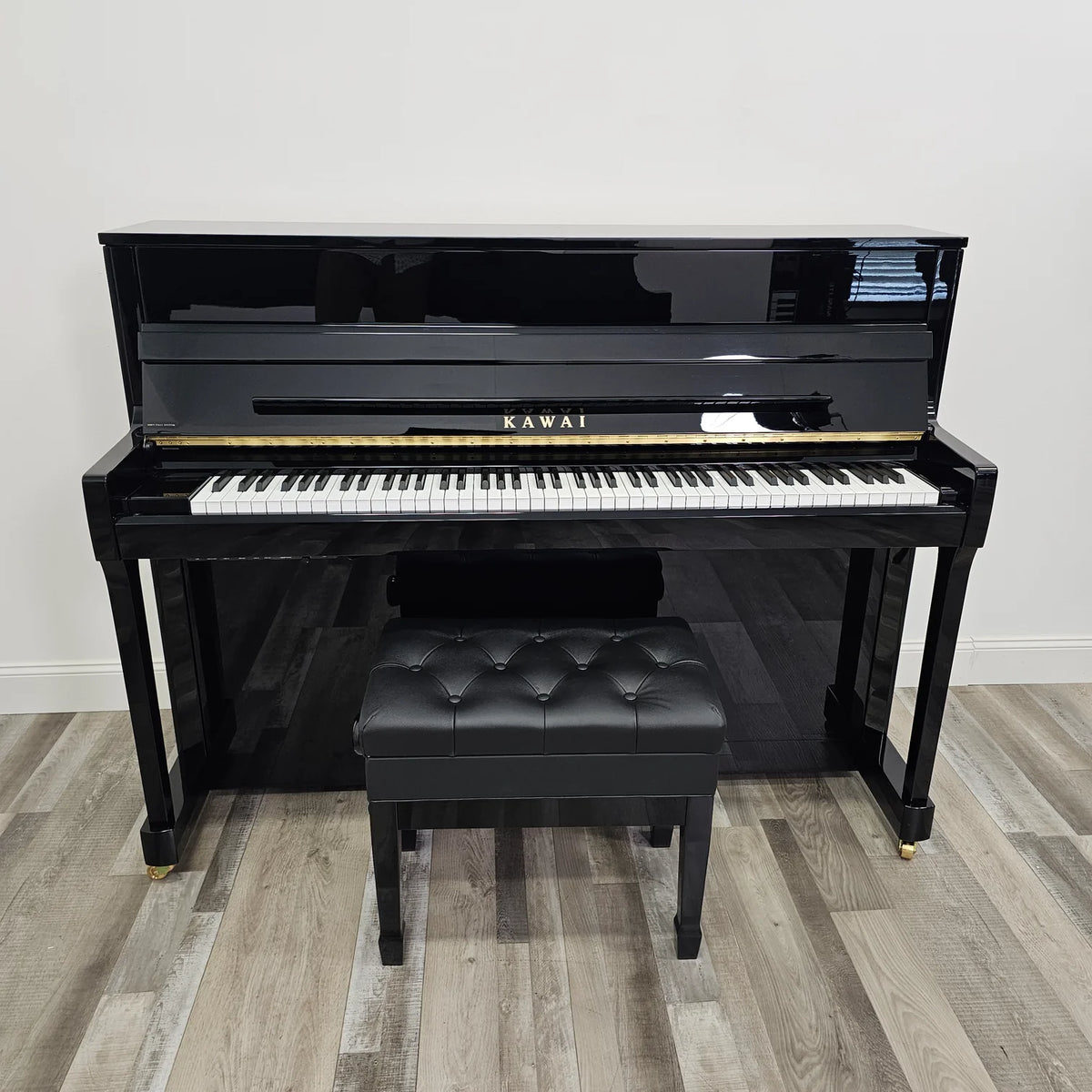 Kawai K-200 Occasion – Piano droit acoustique professionnel
